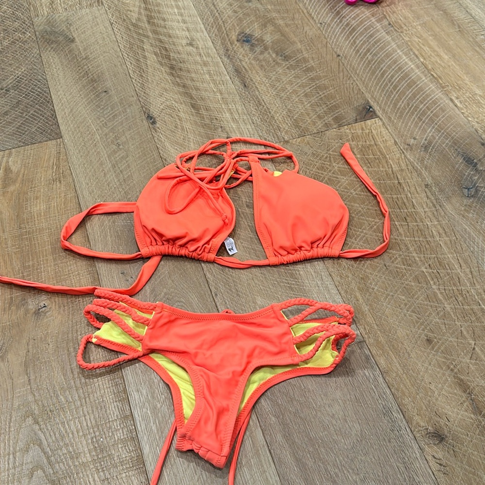 Bikini